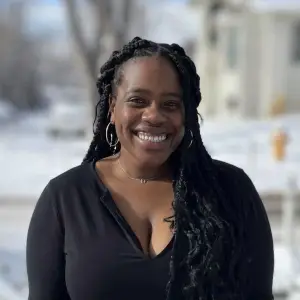 Take 5 with ‘This Is Your Mother’ author Erika J. Simpson
