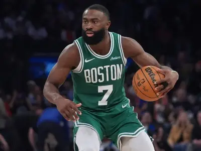 NBA insider names Spurs as closest team to watch for in potential Jaylen Brown trade. What could possible deal look like?